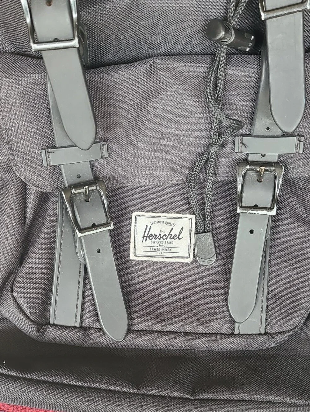 Herschel Supply Company Black Men’s Backpack with Buckle Straps